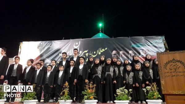 حضور حماسی مدارس قم در تجمعات شبانه آستان مقدس امامزاده موسی مبرقع(ع)