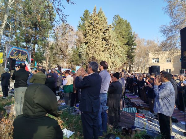 برگزاری نماز عید فطر در باغ ملی آشخانه
