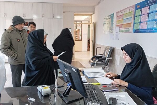 ارائه بیلان ترم اول و عملکرد تحصیلی دانش‌آموزان دبیرستان شهید مجید دهنوی نیشابور