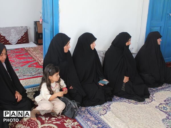 دیدار مسئولان بسیج سازندگی و بسیجیان با خانواده شهید علی ایمانی در شوقان