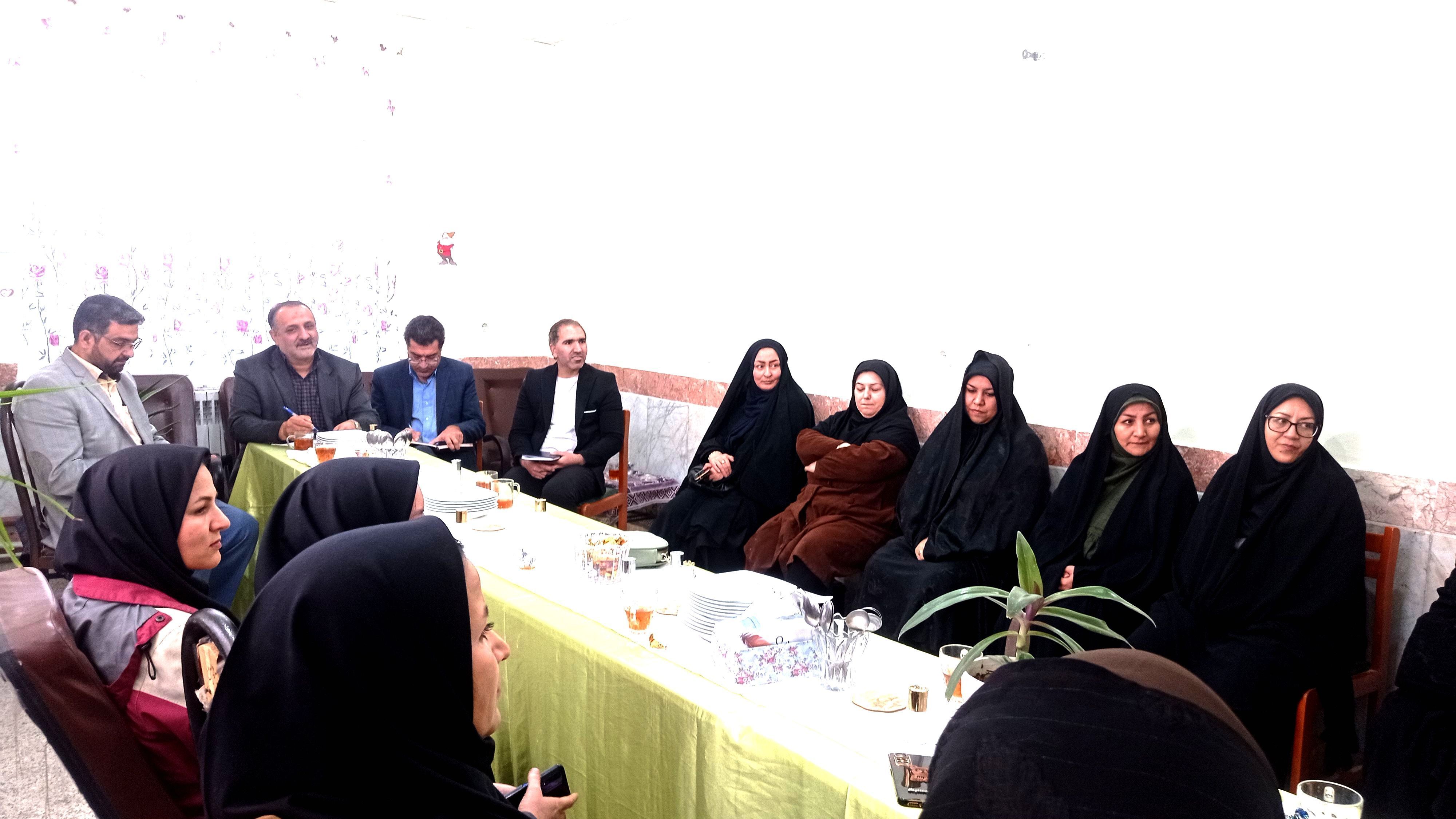 خانه و مدرسه 2 رکن اصلی در نظام آموزش و پرورش هستند