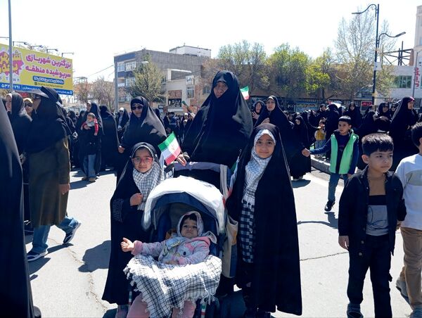 مردم کاشمر با سر دادن فریاد مرگ بر اسرائیل روز قدس را گرامی داشتند