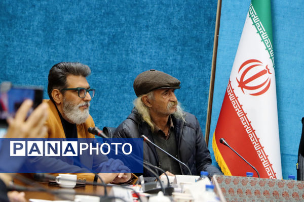 نشست خبری اولین رویداد جایزه هنر سال استان یزد