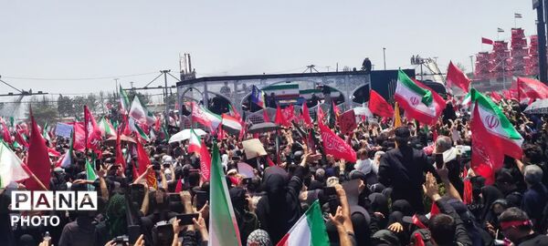 آزادی میزبان رهبر شهید