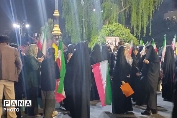 اجتماع و رزمایش دختران جان فدای ایران در میدان نماز شهرری 
