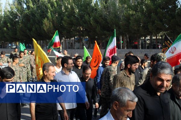 ملکان در مسیر عشق