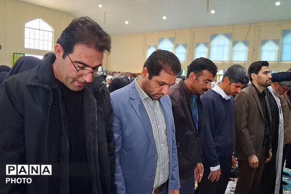 نماز عید فطر در شهرستان باشت مصلی امام خمینی (ره)