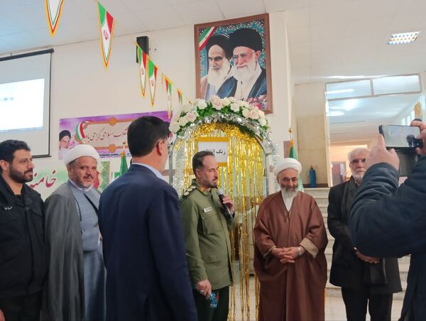 جشن پیروزی انقلاب در نهاوند 