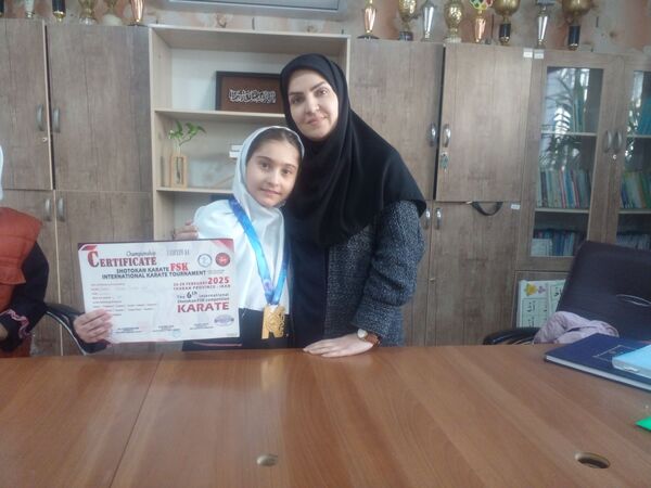  موفقیت دختران کاراته کار مدرسه هدی ۱  در مسابقات بین المللی در تهران