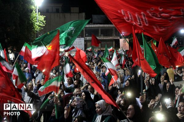 تداومِ حضور؛ ورامین در صد و یکمین شبِ مطالبه‌گری