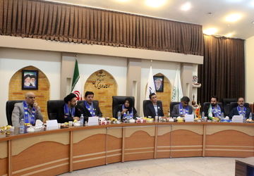 جشن بیست‌وششمین سالروز تاسیس سازمان دانش‌آموزی در کرمان