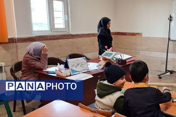 برگزاری فرایند مصاحبه انتخاب معلمان نمونه در مقطع ابتدایی، متوسطه اول و دوم در ری یک