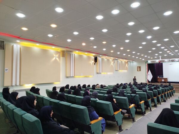 جلسه توجیهی طرح کارورزی دانشجویان دانشگاه‌های پیام نور و آزادی اسلامی شهرستان کاشمر 