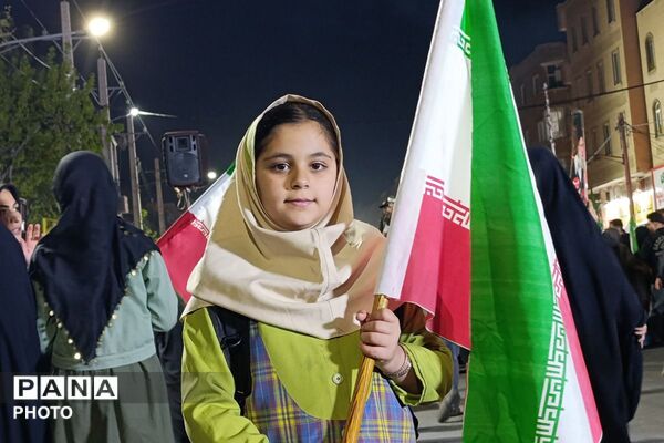 بیعت با رهبر تا پای جان