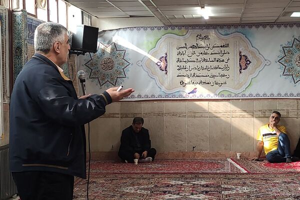 سلسله جلسات گفتمان دینی و مشاوره خانواده در هنرستان موفقیان