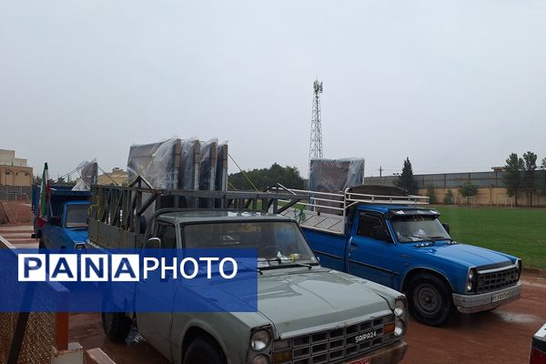 توزیع تجهیزات ورزشی به مدارس استان فارس