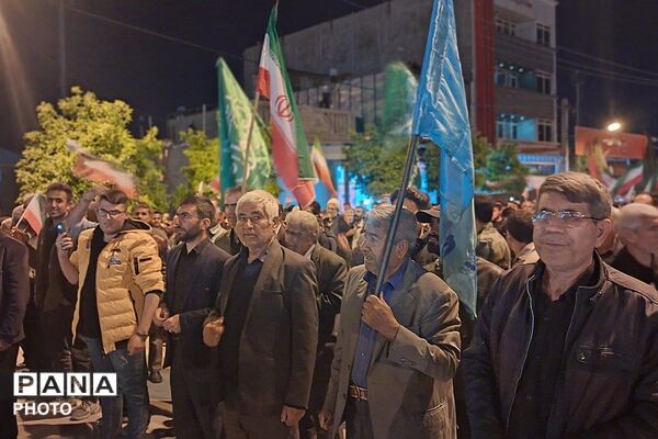 طوفان امید در خیابان‌های شهر باشت در سی دومین شامگاه عزاداری و مقاومت