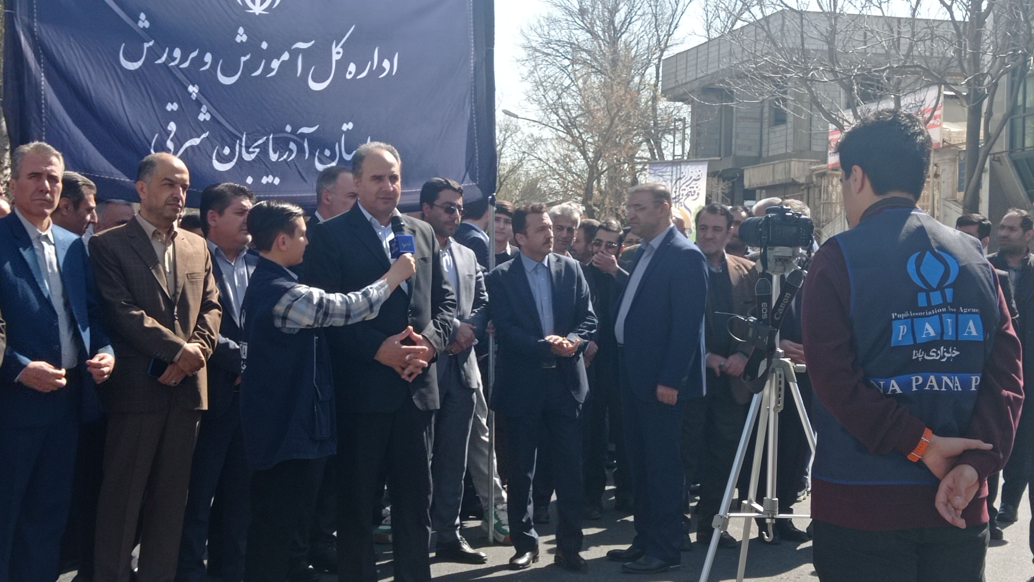 فرهنگیان و دانش‌آموزان آمده‌اند تا صدای رسای مظلومیت مردم فلسطین باشند