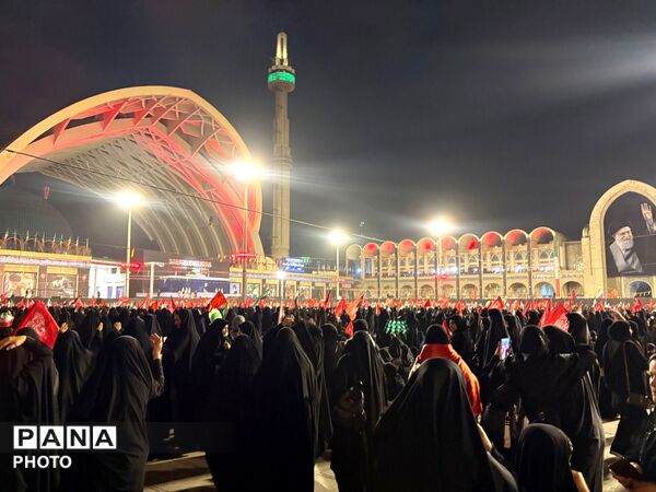 تکرار حماسه در وداع با شهید ایران