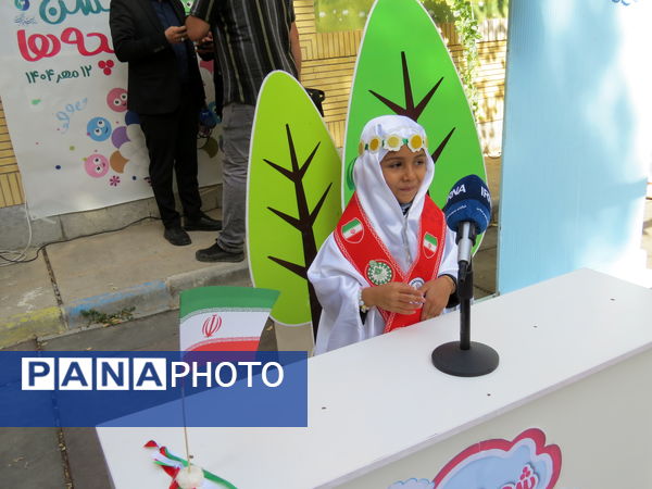 جشن غنچه‌ها در شهرستان بجنورد