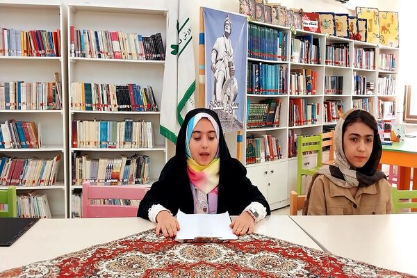 شهریارخوانی کودکان و نوجوانان اهوازی در روز شعر و ادب پارسی
