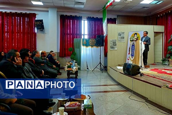 گرامیداشت دهه مبارک فجر در ناحیه دو شهرری