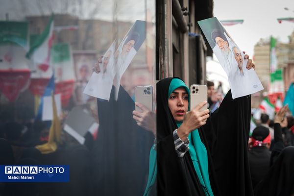 راهپیمایی ۲۲ بهمن در تهران