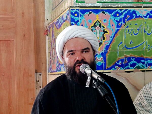 نماز جمعه ای با رنگ خون شهید در کاشمر