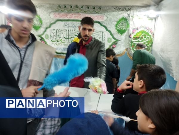 جشن بزرگ خیمه الانتظار در خیابان انتظار