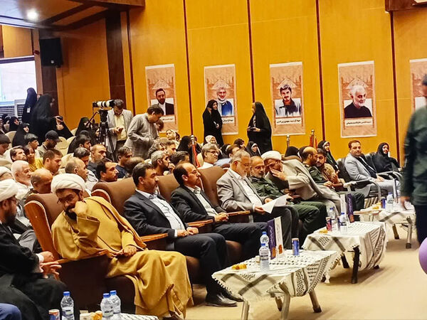 جلوه‌هایی از دومین جشنواره روایت جهاد در قم