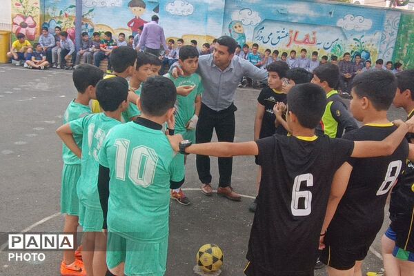 جشن ورزش و نشاط در دبستان علامه طباطبایی