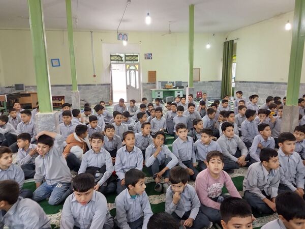یلدا؛ بهانه‌ای برای همدلی و شادی در مدرسه برادران ابراهیمی‌نیا