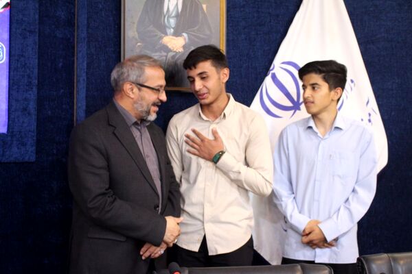 آیین رونمایی از «سر مشق» در آموزش و پرورش خراسان رضوی 