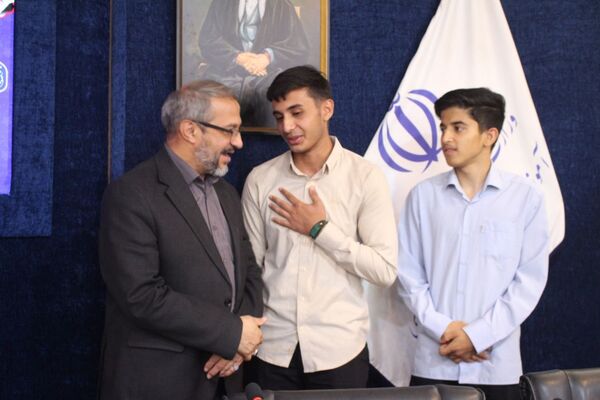 آیین رونمایی از «سر مشق» در آموزش و پرورش خراسان رضوی 
