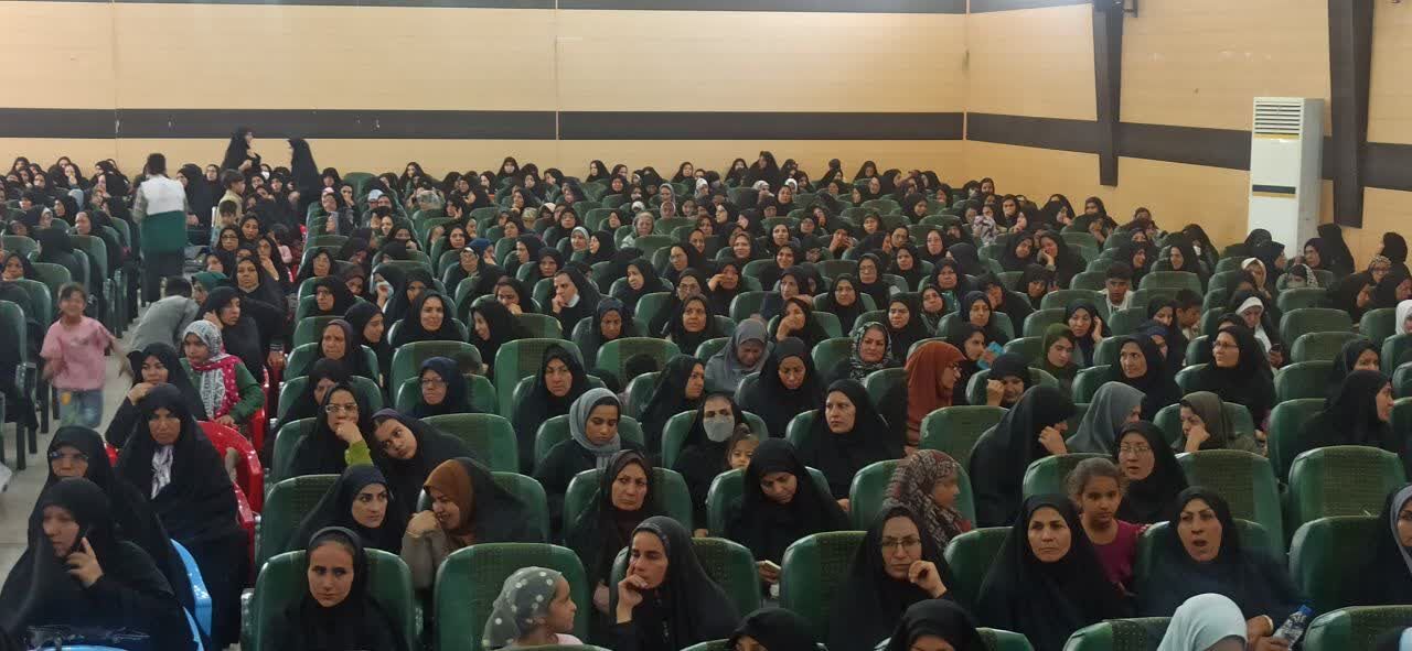 جشن بزرگداشت مقام معلم در بم