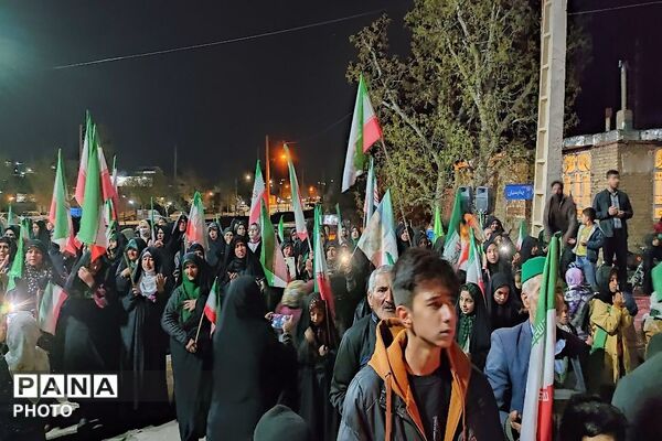 هجدهمین شب از اجتماعات خیابانی در شهر بار نیشابور