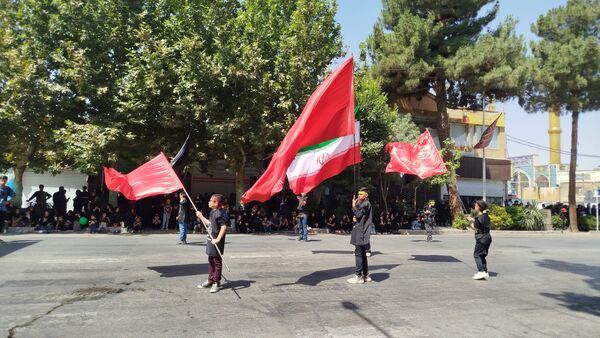 برپایی پرشور مراسم عزاداری سیدالشهدا در خیابان‌های نیشابور 