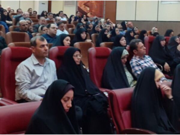 برگزاری اولین مجمع تخصصی اولیا دانش‌آموزان دبیرستان دخترانه امام حسین(ع) واحد۳