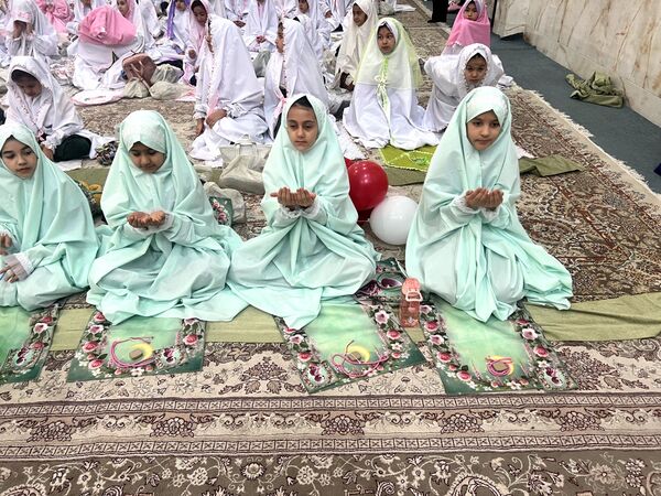 جشن تکلیف دختران شهرستان ساوجبلاغ 