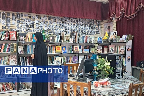 بازدید سرگروه کیفیت بخشی فعالیت‌های پرورشی استان از مدارس ناحیه دو شهرری 