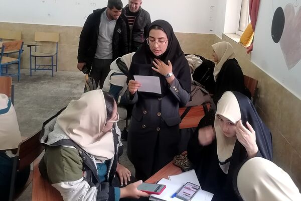 لیگ جت بزرگترین رویداد جهاد تبیینی دانش‌آموزی در زرقان 