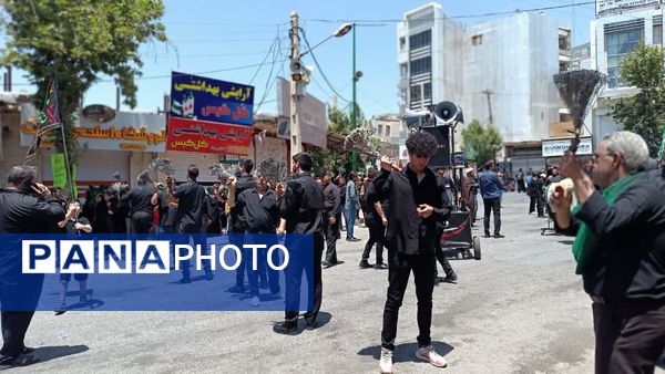 حضور پرشور کودکان و نوجوانان یاسوجی در روز عاشورا 