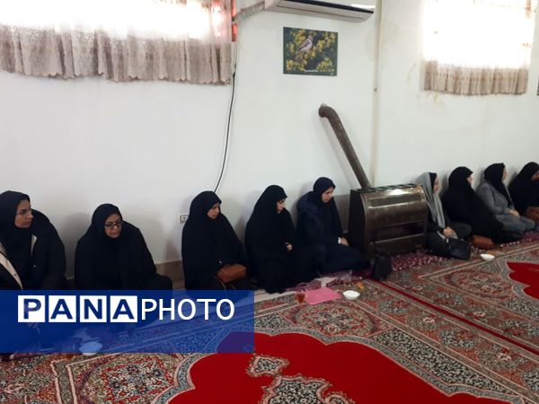 دیدار فرماندار سملقان با بانوان شاغل شهرستان 