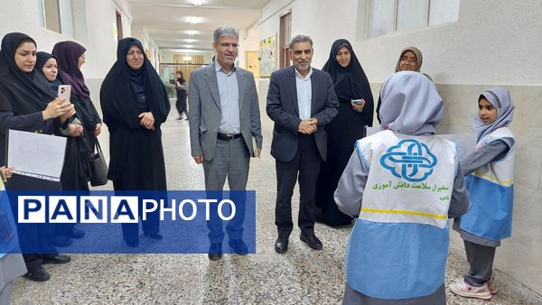 افتتاح اتاق بهداشت و روز جهانی غذا در دبستان شهیده کفاش ناحیه ۶ مشهد مقدس