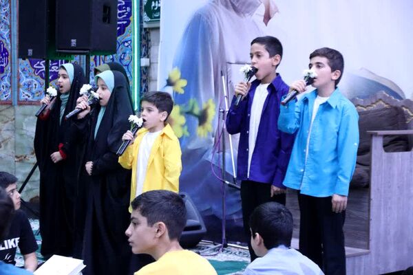 برگزاری مراسم اعتکاف توسط دانش‌آموزان معتکف شهرستان اسلامشهر