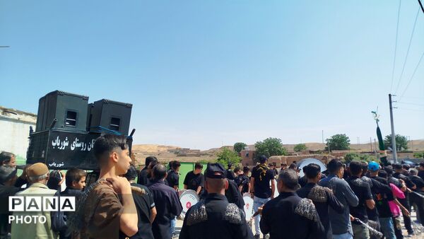 مراسم عزاداری در روز عاشورا همراه با حضور پر شور مردم روستای شوریاب