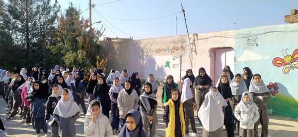تقدیر از برترین‌های دبستان شهید نجفی فدافن 