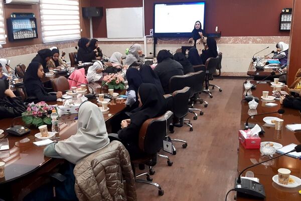 جلسه آموزش خبرنگاری در شهرستان رباط‌کریم