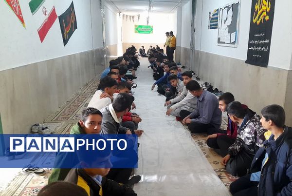 مراسم دهه فاطمیه در هنرستان خوارزمی 