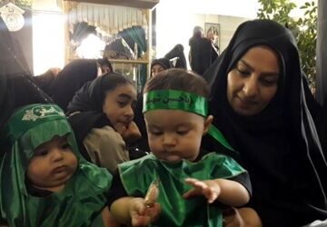 همایش شیرخوارگان حسینی در مصلی المهدی شهر زیارتی رزوه 
